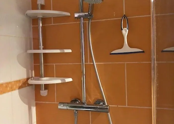 Calme Climatise Avec Parking Proche Centre Et Pour 4 Pers - Fr-1-607-234 Apartamento Agde